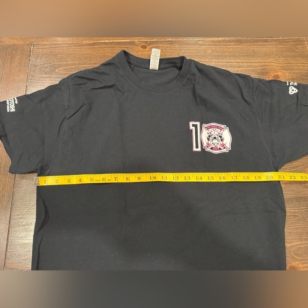 Mississauga Fire Department T-Shirt - Picture 5 of 5
